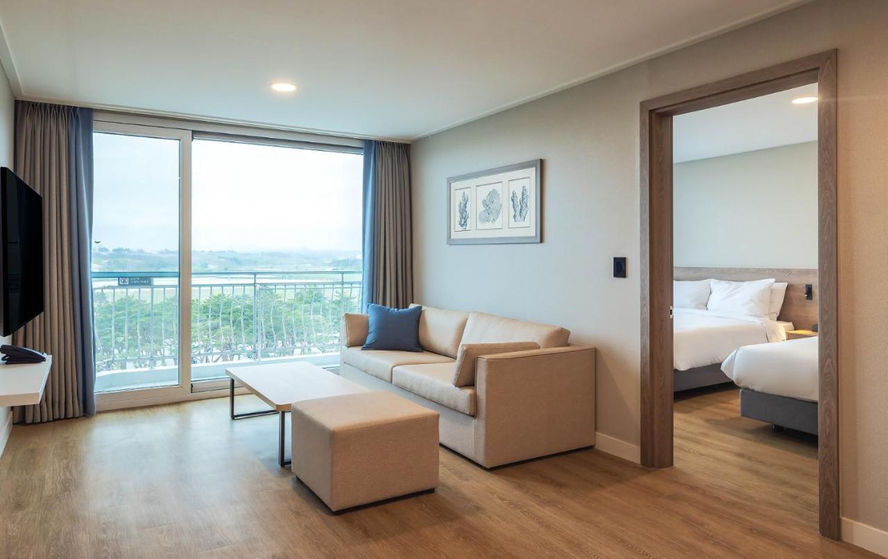 Kensington Resort Seorak Beach Sokcho Esterno foto