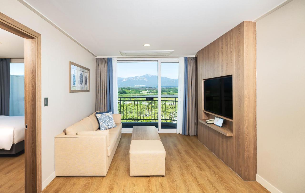 Kensington Resort Seorak Beach Sokcho Esterno foto